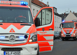 Mehrere Brände und weitere Einsätze hielten die Helfer von Feuerwehr und Rettungsdienst am Montag in Wiesbaden in Atem