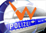 Auto auf Parkplatz in Wiesbaden-Biebrich beschädigt und abgehauen.