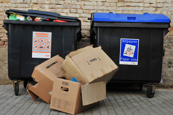 Hofheim erhöht 2019 die Müllgebühren.