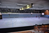 Die Biebricher Sporthalle ist in die Jahre gekommen. Kostenpunkt für die notwendigen Sanierungsarbeiten: 7,27 Millionen Euro. Nach einem Antrag der Stadt Wiesbaden werden etwa die Hälfte der Kosten nun vom Bund übernommen.