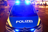 In Wiesbaden haben Unbekannte mehrere Autoreifen zerstochen