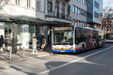 Verbreiterung der Bushaltestelle "Platz der Deutschen Einheit B“ in der Bleichstraße in Wiesbaden beginnen am Montag, 3. April.