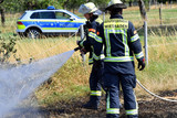 Am Mittwochnachmittag brannte in Wiesbaden-Delkenheim eine Gartenhütte. Die Feuerwehr löschte die Flammen.