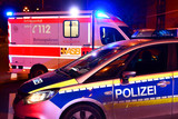 In der Nacht zum Samstag kam es im Wiesbadener Stadtteil Mainz-Kostheim, zu einem Unfall mit Personenschaden. Der Autofahrer flüchtete.