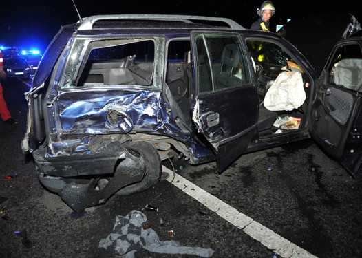 Wiesbadenaktuell: Opel-Fahrer Verursacht Trümmerfeld Auf Der A66 Am ...