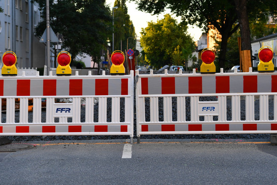 Schiersteiner Straße in Wiesbaden muss wegen Bauarbeiten gesperrt werden.