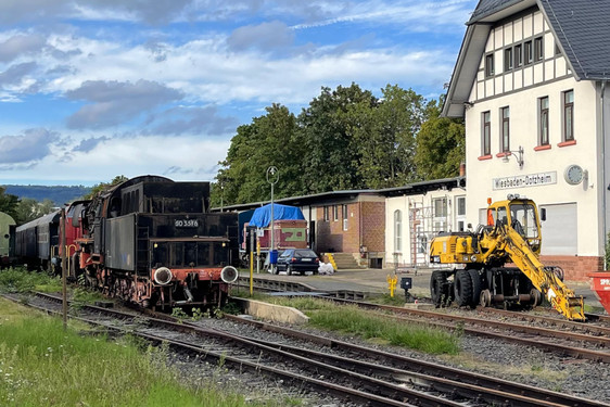 Die Zukunft der Aartalbahn: Ergebnisse der Machbarkeitsstudie. Der Reaktivierung steht fast nichts mehr im Weg.