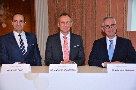 Mehr als zufrieden mit dem Ergebnis, zeigte sich die Geschäftsleitung von Henkell Freixenet bei der Bilanzpressekonferenz am 3. April in Wiesbaden.