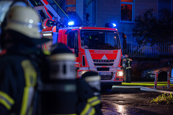 Wiesbadenaktuell: Feuerwehreinsatz: Dachstuhlbrand Nach Blitzeinschlag ...