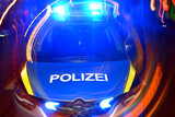 In der Breslauer Straße in Wiesbaden-Biebrich wurde am Sonntagabend eine 81-jährige Frau beraubt.
