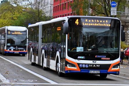 Ersatzangebot von ESWE Verkehr nach Wasserrohrbruch für Busnutzer in Wiesbaden.