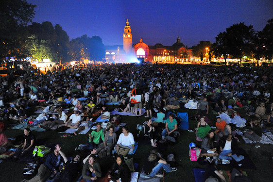 Open Air Kino Vergnügen in den Reisinger-Anlagen Wiesbaden fällt dieses Jahr aus
