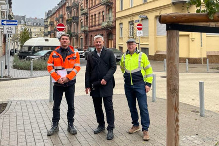 Im Wiesbadener Westend wurde die umgestaltete Yorckstraße vorzeitig fertiggestellt.