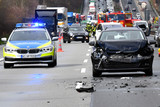 Im Starkregen ereignete sich am Freitag auf derA3 bei Wiesbaden-Auringen ein Auffahrunfall mit drei Autos. Drei Personen wurde dabei verletzt.