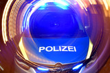 2 E-Scooter im Wiesbadener Hauptbahnhof zwischen Samstagabend und Sonntag gestohlen.