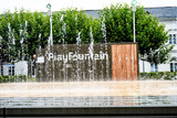 Am Freitag, 26. Juli, hat Bürgermeisterin Christiane Hinninger einen temporären Wasserspielplatz „PlayFountain“ auf dem Luisenplatz freigegeben.