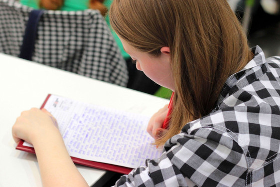 In Schulen entfällt ab Montag die Maskenpflicht am Platz