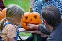 Pumpkin carving for children and families in the Fasanerie