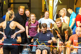 CrossFit Wiesbaden Rudermarathon 2023: Gemeinsam Rudern für die Bärenherz Stiftung. So sind 4.000 Euro für schwerstkranke Kinder und deren Familien zusammen gekommen.
