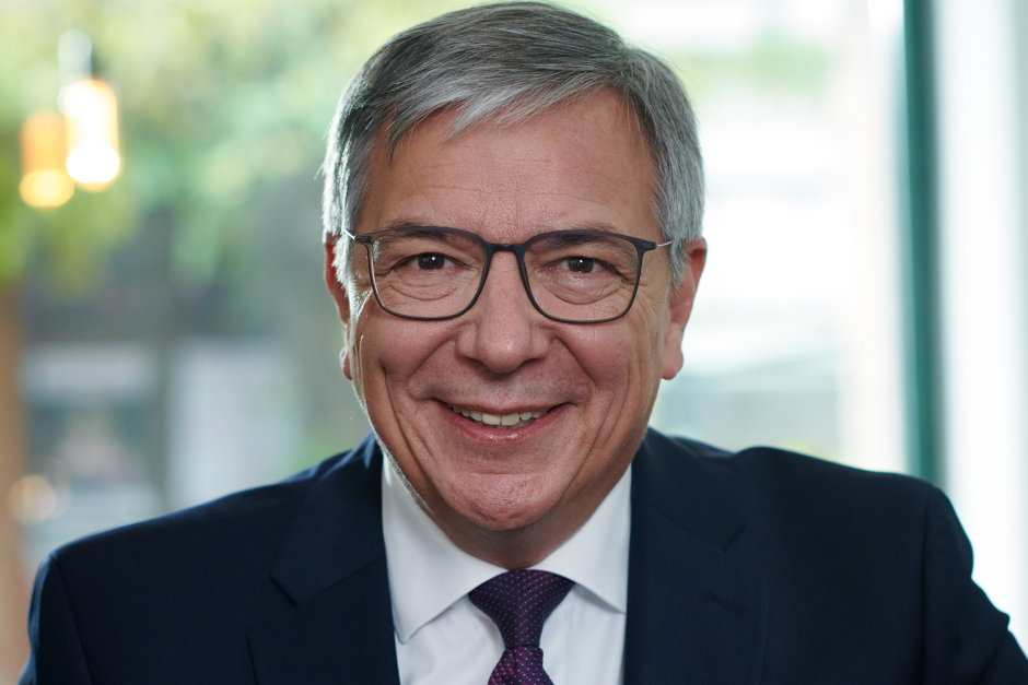 Gerd-Uwe Mende OB-Kandidat für Wiesbaden