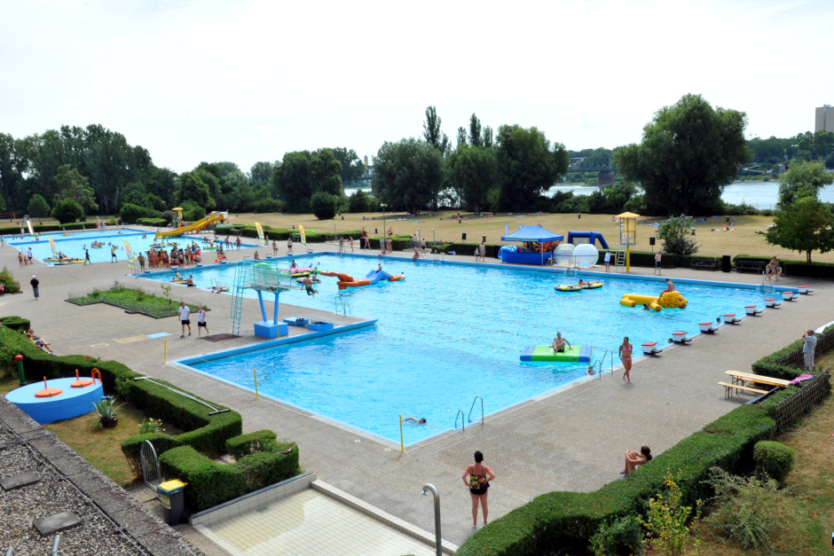 Freibad Maaraue: Sommerliche Abkühlung statt Baustelle – Sanierung verschoben