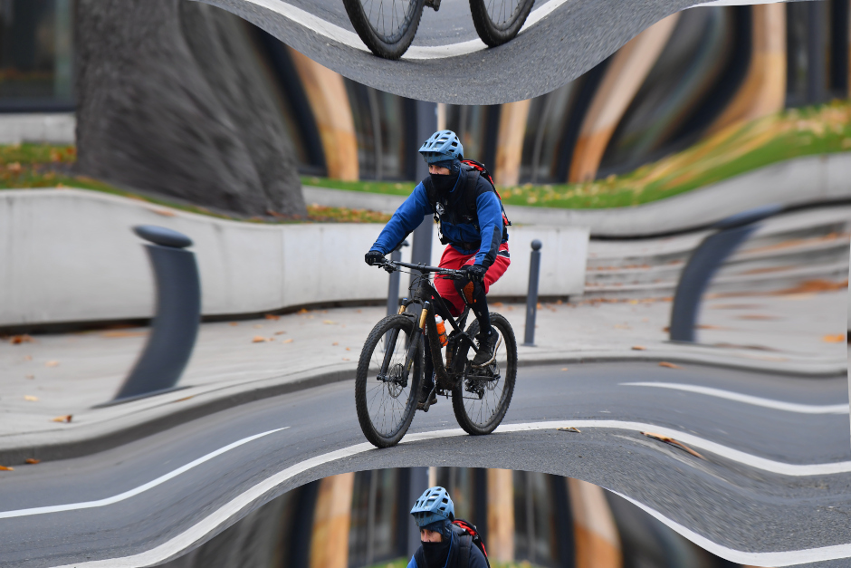 E-Bike am Montagabend auf dem Luisenplatz in Wiesbaden gestohlen.