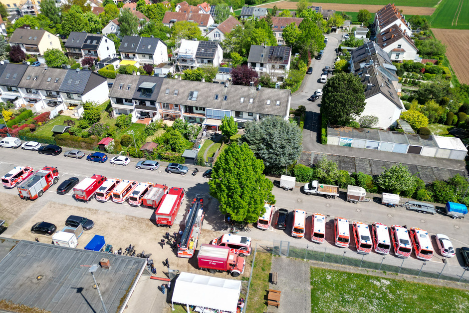 In Wiesbaden-Igstadt kamen 177 Kinder aus den Kinderfeuerwehren der Landeshauptstadt Wiesbaden zum 9. Kinderfeuerwehrtag zusammen.