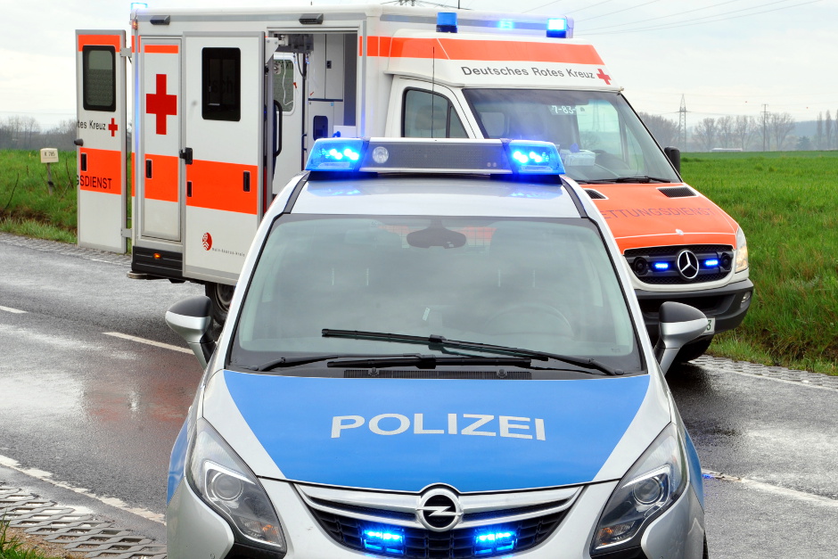 Rollerfahrer bei Verkehrsunfall verletzt – Unfallfahrer flüchtet. Wiesbaden – Unfallflucht in der Dotzheimer Straße: Polizei bittet um Hinweise