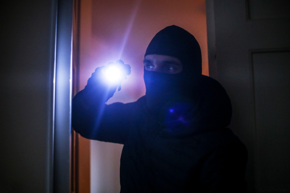 Einbruch in einen Bürokomplex über das Wochenende in Wiesbaden.