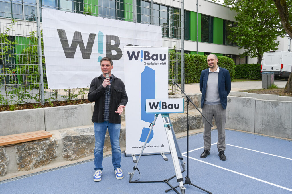 Die neue Einfeldturnhalle für die Adalbert-Stifter-Schule Wiesbaden wurde am Mittwoch feierlich eingeweiht.