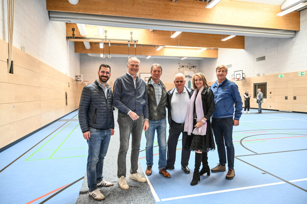 Neue Einfeldturnhalle für die Adalbert-Stifter-Schule in Wiesbaden am Mittwoch feierlich eingeweiht