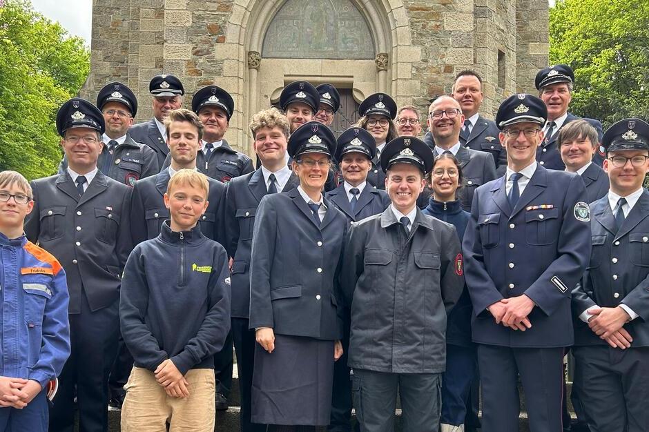 In Wiesbaden-Sonnenberg wurde ein Feuerwehrgottesdienst gefeiert.