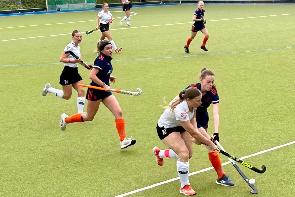 1. Damen Hanauer THC gegen 1. Damen Wiesbadener THC