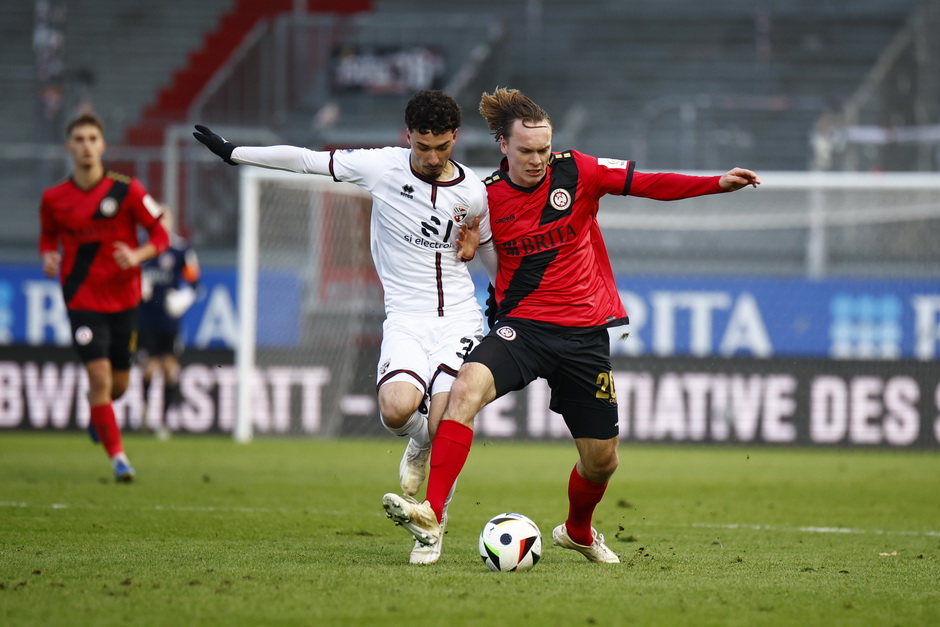 SV Wehen Wiesbaden gegen FC Ingolstadt