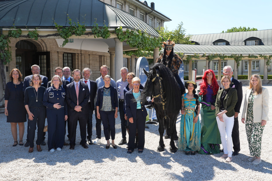 Wiesbadener Schlosspark im Turnierfieber