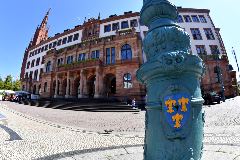 Öffentliche Ausschusssitzungen – Wichtige Themen auf der Agenda der Wiesbadener Politiker im Rathaus.