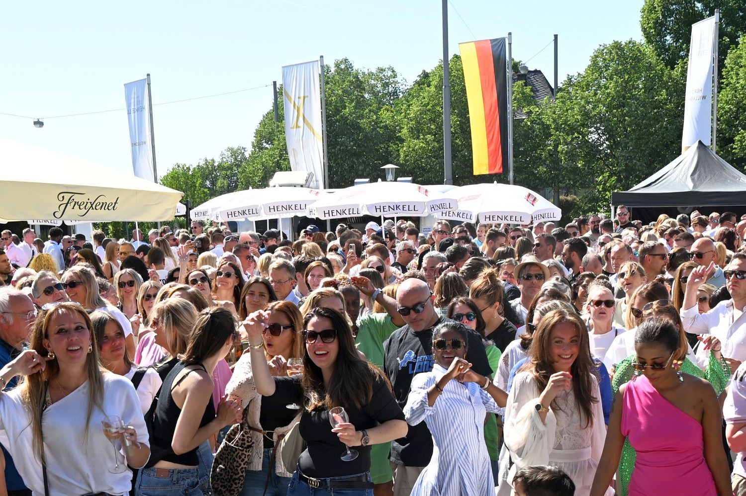 Sekttag bei Henkell Freixenet in Wiesbaden-Biebrich am Samstag, 10. Mai 2025