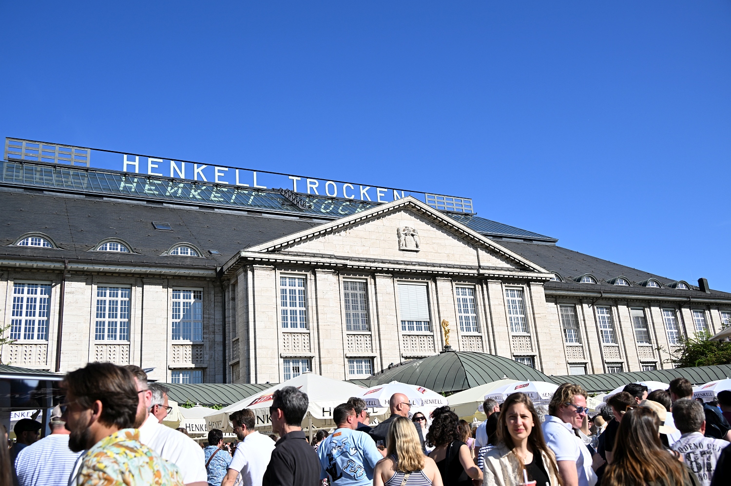 Sekttag bei Henkell Freixenet in Wiesbaden-Biebrich am Samstag, 10. Mai 2025