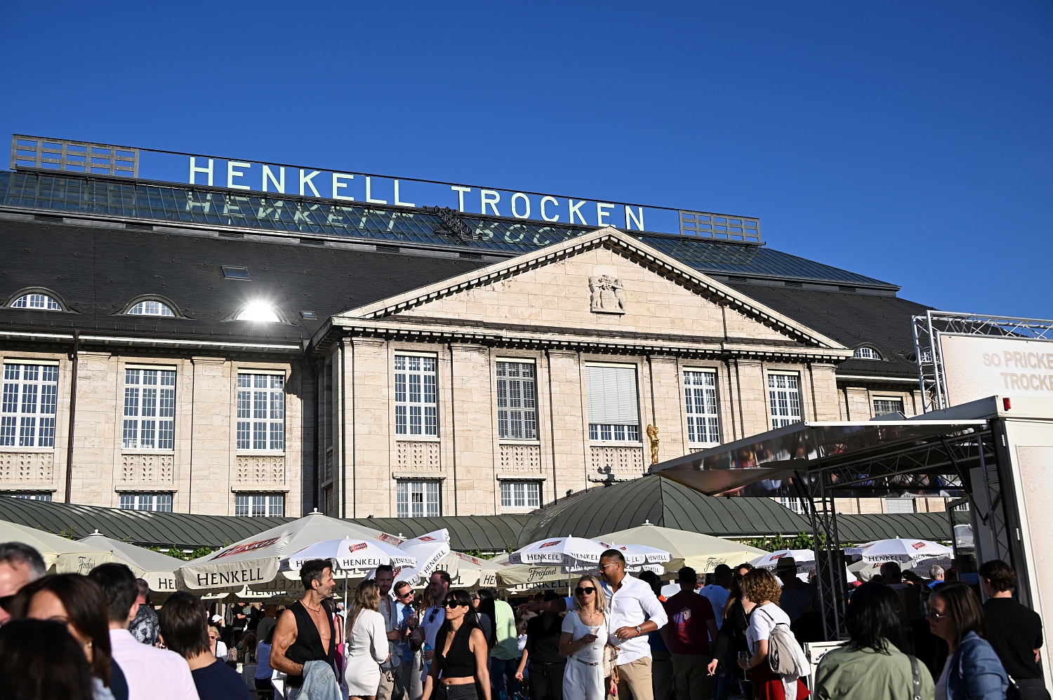 Sekttag bei Henkell Freixenet in Wiesbaden-Biebrich am Samstag, 10. Mai 2025