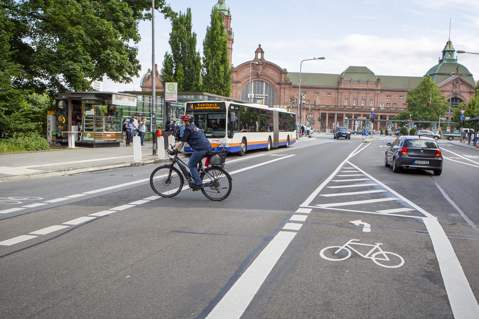 In der ADFC-Umfrage zur Fahrradfreundlichkeit liegt Wiesbaden im Mittelfeld.