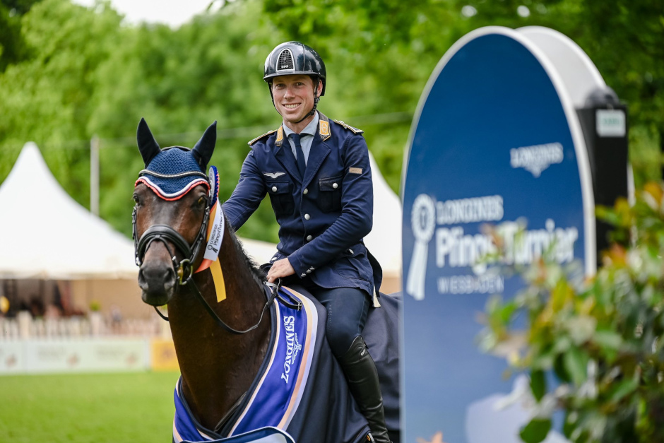 Der 31-jährige Sportsoldat Felix Etzel schnappte dem viermaligen Olympiasieger mit TSF Polartanz den Sieg vor der Nase weg.