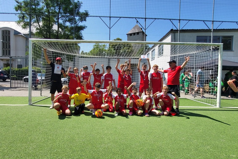 Ein gelungenes erstes Turnierwochenende markierte den Auftakt der Sonnenberger Jugendsportwoche 2025 in Wiesbaden.