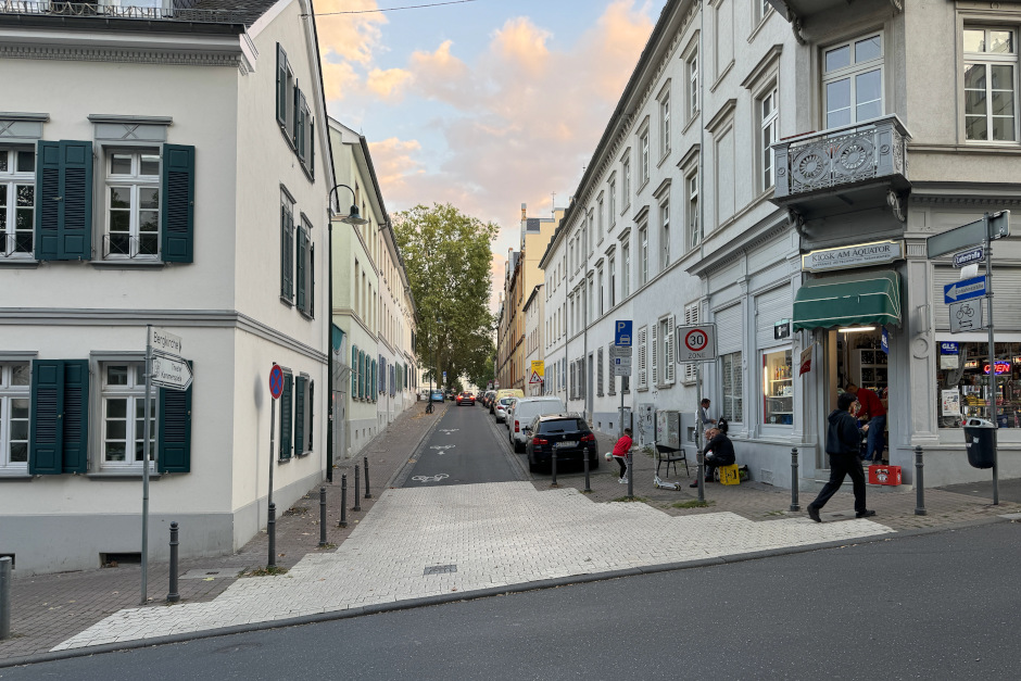 Das Bergkirchenviertel neu entdecken. Stadtteilrundgang in Wiesbaden.