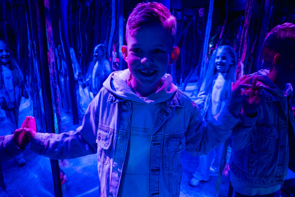 Große Eröffnung am 12. Juli: „Energieklunker & Koboldplunder – Das Labyrinth“ – Neue interaktive Familienattraktion im Taunus Wunderland.