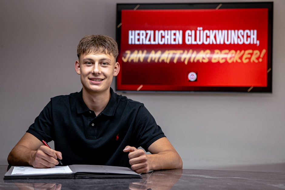 SVWW Profivertrag Jan Matthias Becker