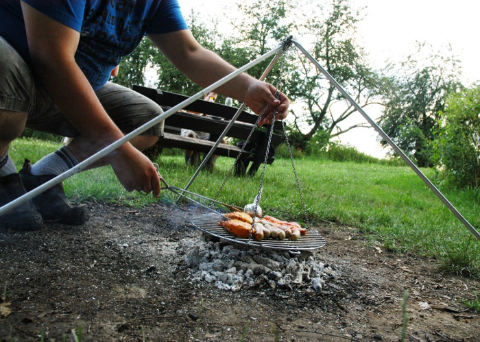 Wegen erhöhter Waldbrandgefahr bleiben die Wiesbadener Grillplätze weiterhin geschlossen.