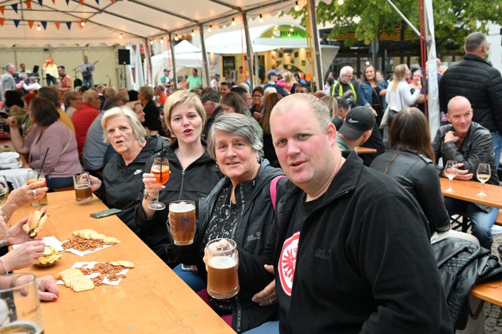 Dotzheimer Kerb 2025: Vier Tage voller Musik, Tradition und Gemeinschaft