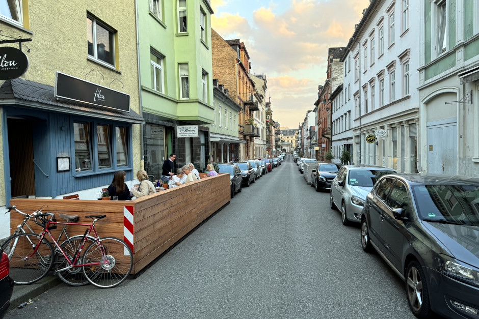 Verkehrsberuhigung und mehr Aufenthaltsqualität: Umbau der Nerostraße gestartet