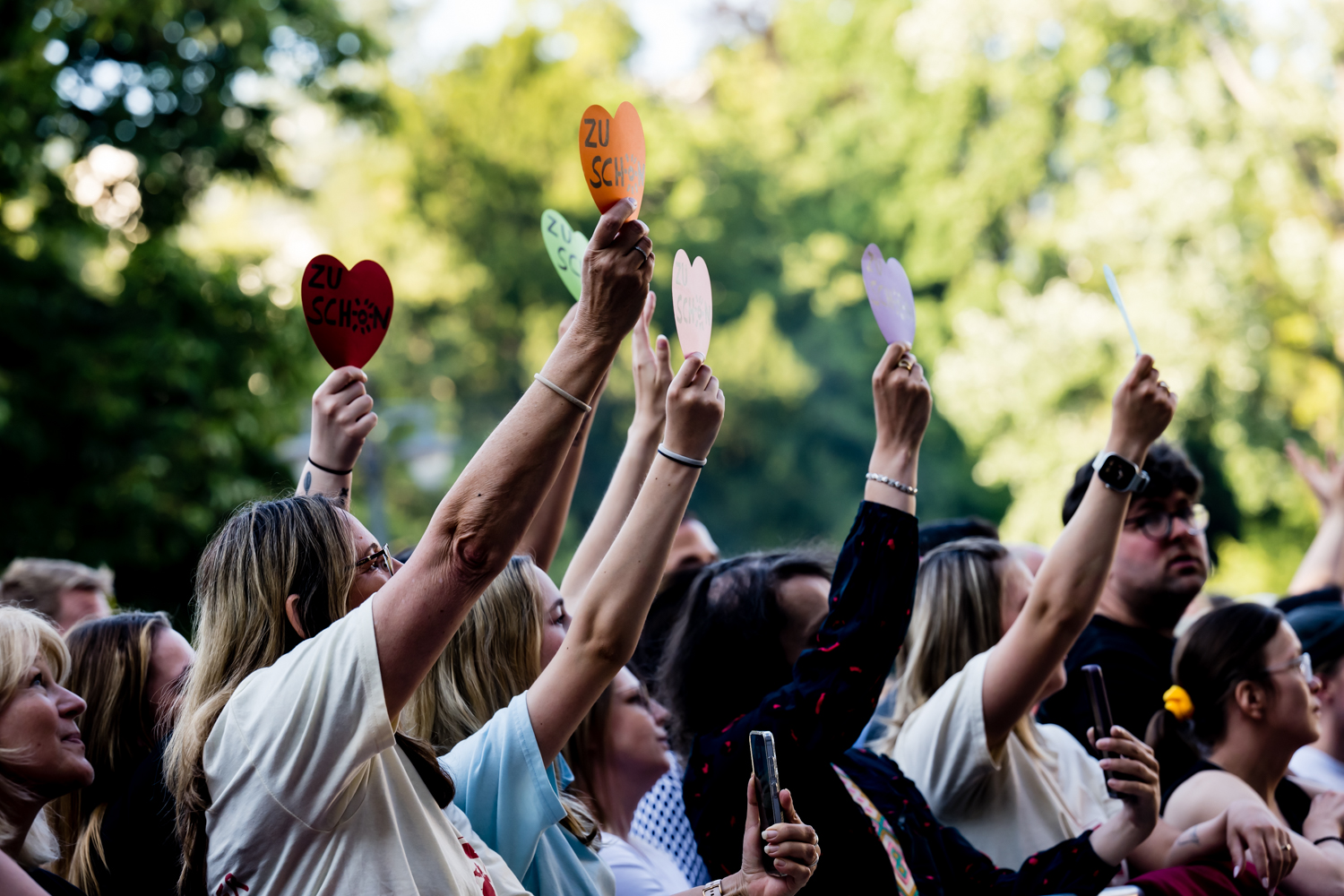 Rheingau Musik Festival: Open-Air-Konzert mit Revolverheld im Kurpark Wiesbaden am Donnerstag, 17. Juli 2025