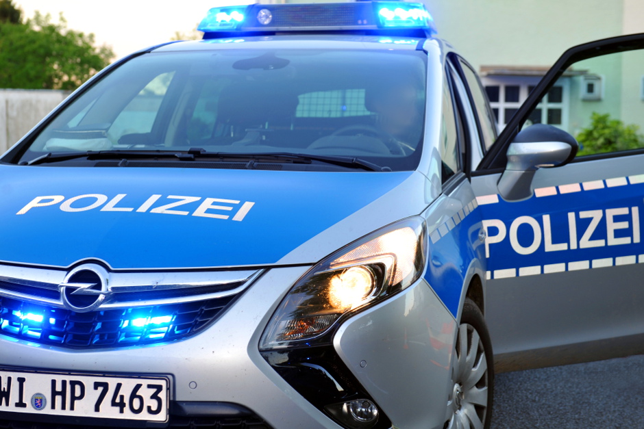 Dreister E-Scooter-Raub in Wiesbaden-Bierstadt am Samstagabend. Jugendlicher stößt Zwölfjährigen vom Roller und flüchtet.